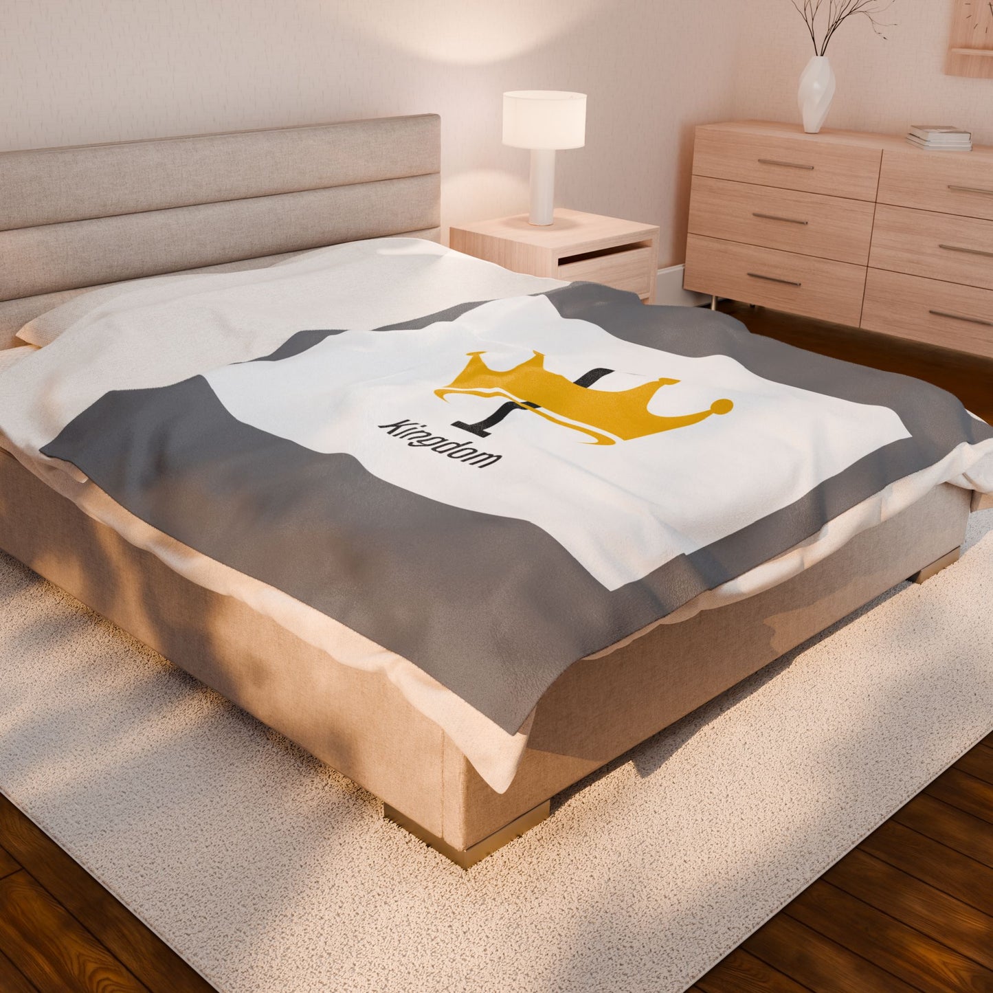 Royal Crown Plush Blanket - Cozy Gift for Baby Showers, Birthdays, Nursery Decor, Bedding, Kids' Room